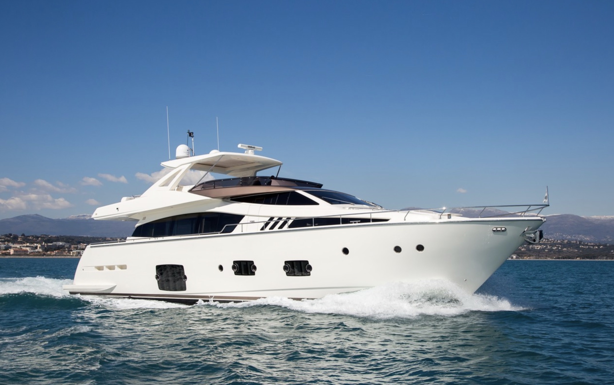 yacht a vendre de luxe